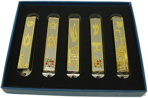 Farklı emaye Temalara Sahip 5 Kalaylı Temiz ve Pürüzsüz Kesim ve Altın Kaplama Mezuzah Sembollerinden oluşan bir Set. Her biri